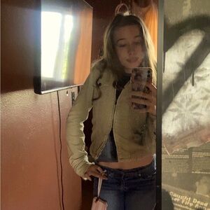 Meet your Posher, Inslee